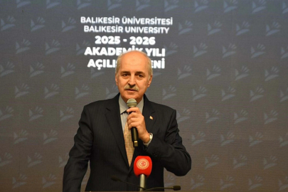 Kurtulmuş: Sadece demokrasinin, fikirlerin konuşulduğu yeni bir döneme gireceğiz