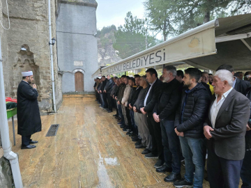 Eşinin öldürdüğü Hilal, son yolculuğuna uğurlandı