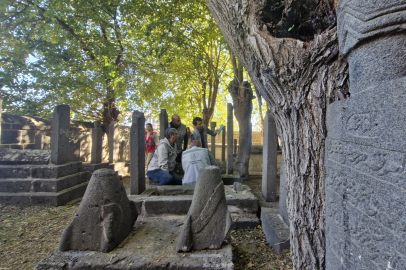 Diyarbakır’da Türk-İslam dönemi mezar taşları kayıt altına alınıyor