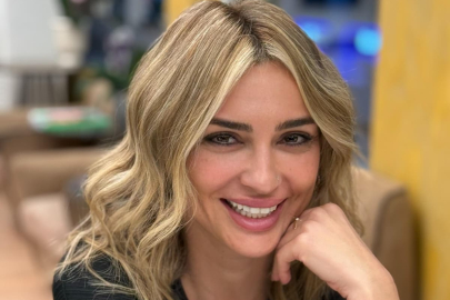 Bilge Öztürk Yeni Saç Modası Trendini Belirledi: Yumuşak Güç