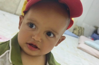 Babasının kullandığı TIR'ın altında kalan bebek toprağa verildi