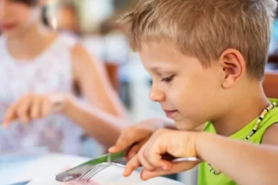 Çocuk Beslenmesi Bal Yaş Sınırı Uyarısı: 1 Yaş Altına ASLA!