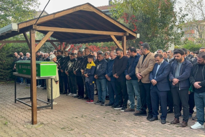 Cezaevinde ölü bulunan Thodex'in kurucusu Faruk Fatih Özer, toprağa verildi