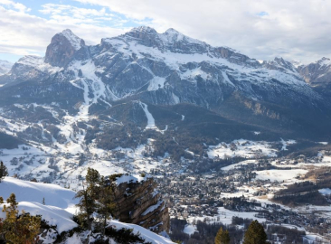 İtalyan Alpleri'nde çığ düşmesi sonucu 5 kişi yaşamını yitirdi