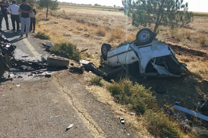 Mardin’de otomobiller kafa kafaya çarpıştı: 1’i ağır, 6 yaralı