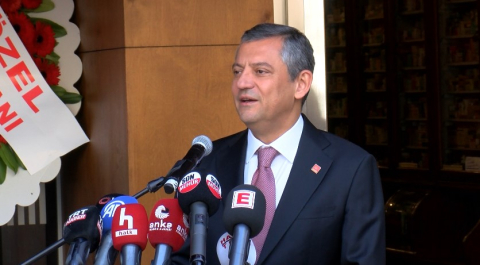 Özgür Özel, Türk Eczacılar Birliği müzesinin açılışını yaptı