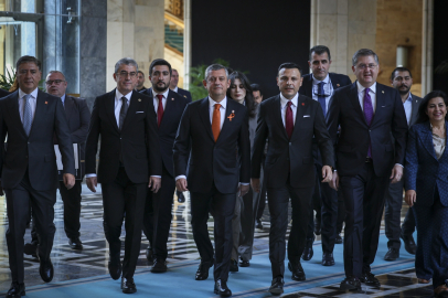 Özgür Özel: 'Hayırlısı bu' diyorsanız, özür borcunuz yok mu