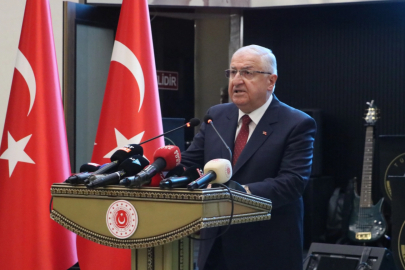 Bakan Güler: Azerbaycan ve Ermenistan'ın kalıcı barış adımlarını memnuniyetle karşılıyoruz