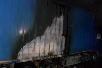 Kuzey Marmara Otoyolu’nda seyir halindeki kamyon alev aldı