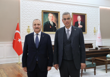 MHP'li Yurdakul'dan Bakan Memişoğlu'na ziyaret