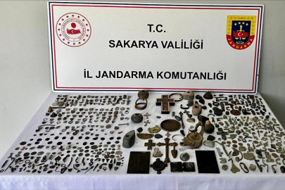 Sakarya'da 'Anadolu Mirası' operasyonu; 589 parça tarihi eser ele geçirildi