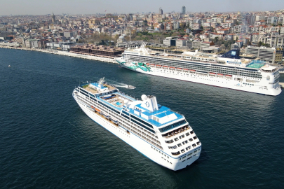 10 ayda kruvaziyerle 2 milyon 21 bin 326 yolcu geldi