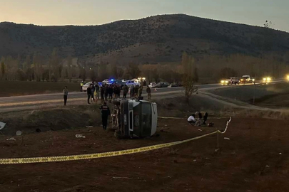 Kahramanmaraş’ta işçi servisi devrildi: 2 ölü, 7 yaralı