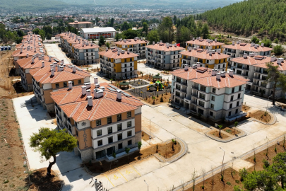 Bakan Kurum'dan sosyal konut  paylaşımı