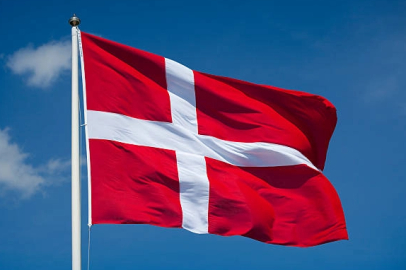 Danimarka’da sosyal medyaya yaş sınırı getiriliyor