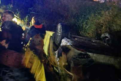 Asi Nehri'ne Devrilen Araçtan 9 Kaçak Göçmen Kurtarıldı