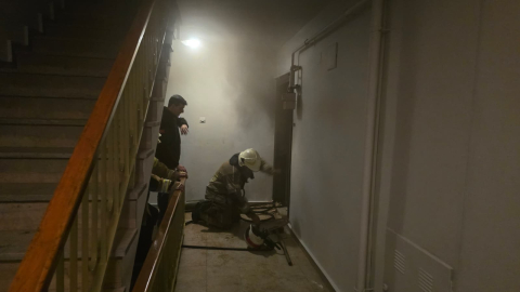 2'nci kattaki ev, yangında zarar gördü