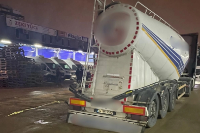 Arızayı giderirken silobas tankının altında kalan TIR şoförü öldü