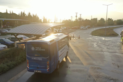 Tuzla Belediyesi’nin ücretsiz ring seferlerinden binlerce vatandaş faydalandı