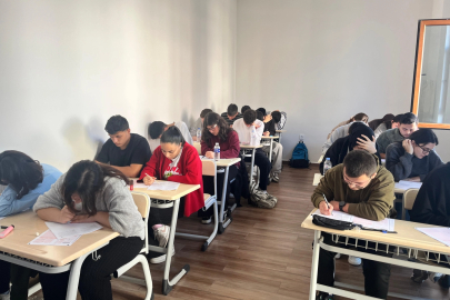 Sancaktepe Belediyesi, gençler için TYT deneme sınavı düzenledi