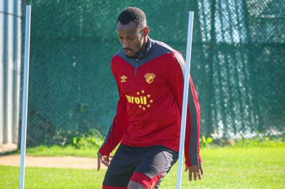 Göztepe'de savunmaya ayar