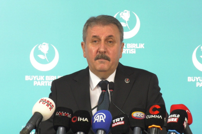 Destici: Komisyon, İmralı'nın ayağına gitmemeli