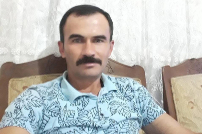 Otomobil, TIR'a arkadan çarptı; belediye işçisi öldü