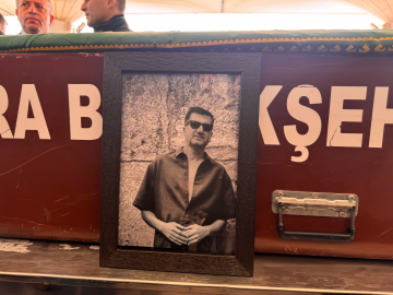 Sinop'taki kazada ölen öğretmen, son yolculuğuna uğurlandı