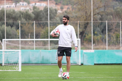 Bodrum FK Teknik Direktörü Burhan Eşer: Milli araya lider girmek önemliydi