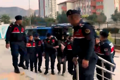 Çocuğa cinsel istismarda bulunduğu öne sürülen şüpheli adliyede