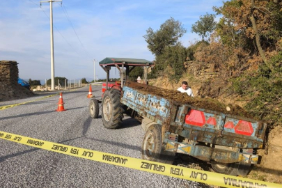 Dedesinin sürdüğü traktörden düşüp, tekerin altında kalan çocuk, hayatını kaybetti