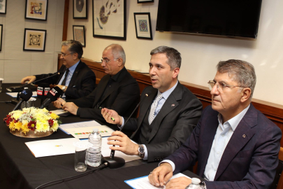 AK Parti Genel Başkan Yardımcısı Zafer Sırakaya, İngiltere’de