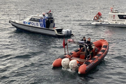 Balıkçı teknesi alabora oldu: 1 ölü, 1 yaralı