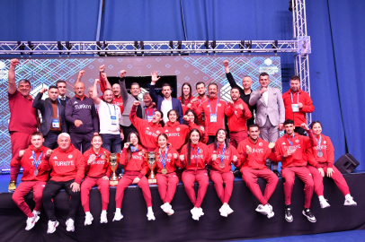 U23 Kadın ve Erkek Boks Milli Takımları, Avrupa Boks Şampiyonası’nda takım halinde şampiyon oldu