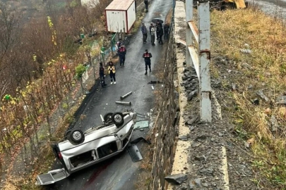 Artvin’de Feci Trafik Kazası: 3 Kişi Hayatını Kaybetti