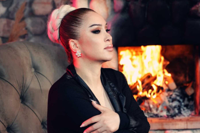 Özge Yıldız'dan İddialı Çıkış: "Menfaati Bitenler Selamı Kesti"