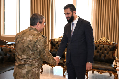 Genelkurmay Başkanı Orgeneral Bayraktaroğlu, Suriye Cumhurbaşkanı Şara tarafından kabul edildi