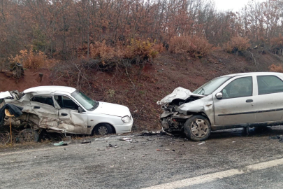 Tokat’ta İki Otomobil Çarpıştı: 1 Ölü, 2 Yaralı