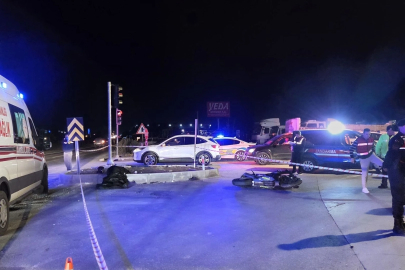 Kırmızı ışıkta geçen TIR ile motosiklet çarpıştı: 1 ölü