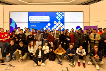 Biyomoleküler zorluklar çözülüyor: 100 uzmanla kıtalar arası yapay zekâ inovasyonu!