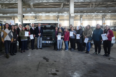 Kadınlara Güç Katan Araba Bakım Kursu Tamamlandı