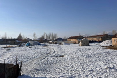 Bir yanda buz, diğer yanda piknik: 40 km farkla bahar!