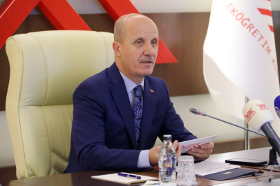 YÖK'ten 'engelsiz üniversite'lere 'bayrak ve nişan' ödülü