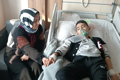 Batman'da 54 gündür öksürük nöbeti yaşayan Muhammed Eyüp, İstanbul'a sevk edildi