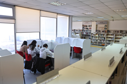 Büyükşehir Ödünç Kitap Sistemiyle Okuma Kültürünü Geliştiriyor