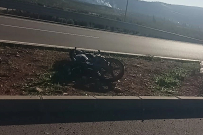 Refüje çarpan motosiklet devrildi; 2 çocuk öldü