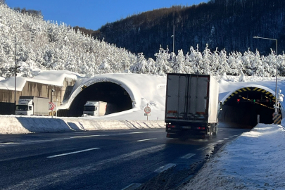 Bolu Dağı'nda kar kesildi, ulaşım normale döndü