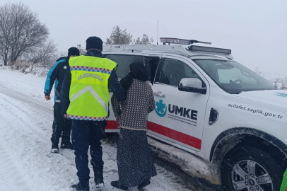 Ambulans yolda kaldı, devreye onlar girdi: Paletli araçla hayat kurtardılar