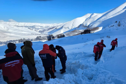 Eksi 25 Derecede Can Pazarı: Ekipler "Ölüm Tehlikesi" Nedeniyle Geri Çekildi