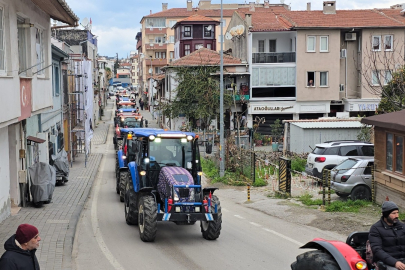 Traktörlerle Sahile İndiler: “Toprağımız Satılık Değil”